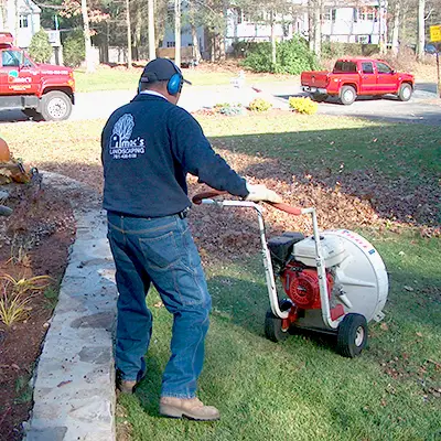 Fall Yard Cleanup - Mac's Landscaping Burlington MA